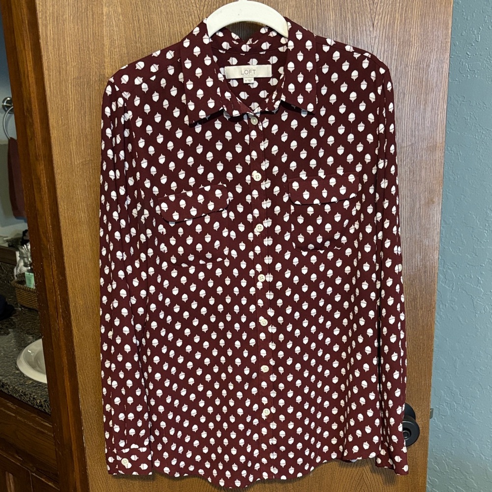 LOFT Maroon Button-Down Shirt with White Acorn Print